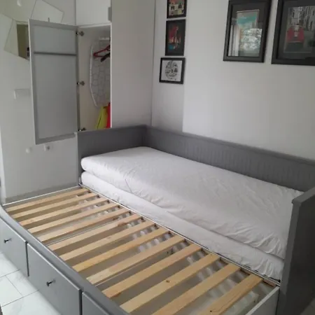 Rock - With 30m2 Terrace Βελιγράδι